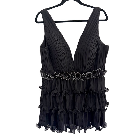 Mac Duggal Pleated Tiered Ruffle chiffon Rosette black Mini Dress size 12 - Picture 6 of 11